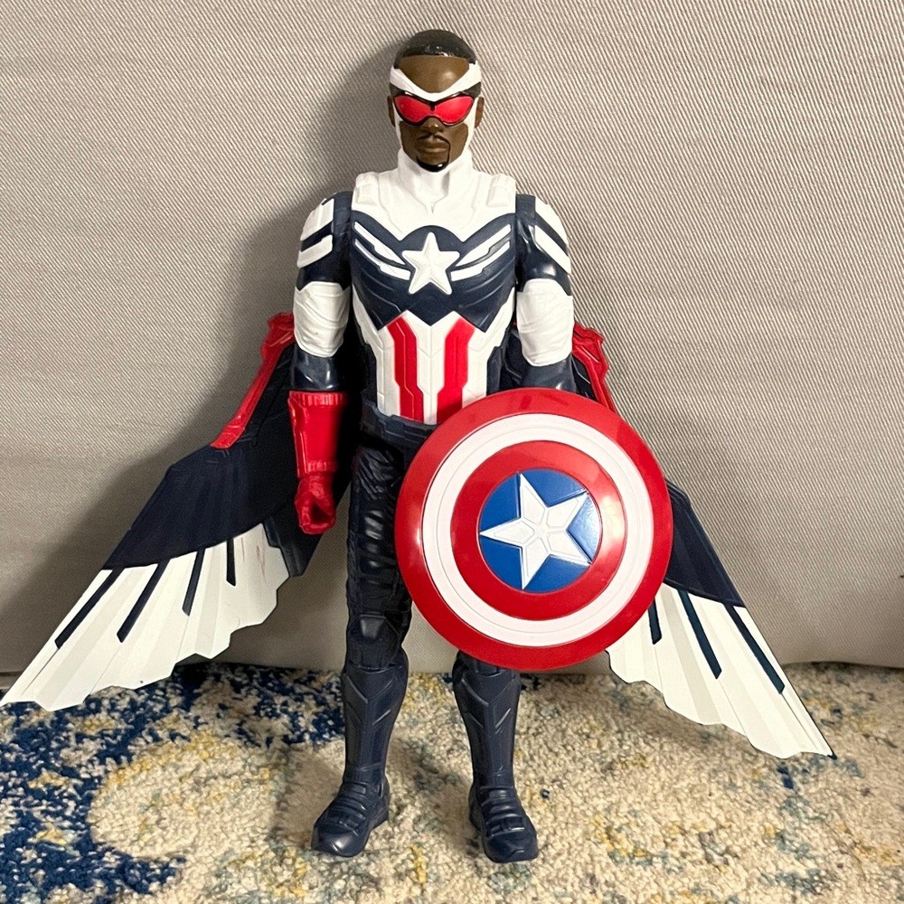 Marvel: The Falcon and the Winter Soldier Captain America Kids Toy